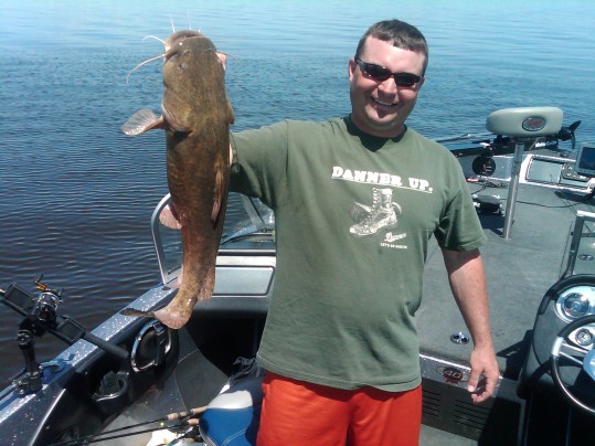 2010 Cabela's NTC Lake Winnebago - Mike Dorris.....wrong species 